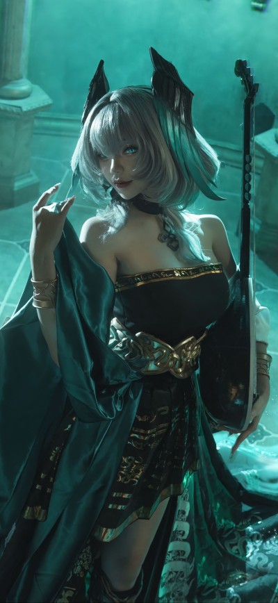 dy@凫笙 博士，你的耳朵红了哦 明日方舟 明日方舟挽歌燃烧殆尽 cos 明日方舟cos 霍尔海雅