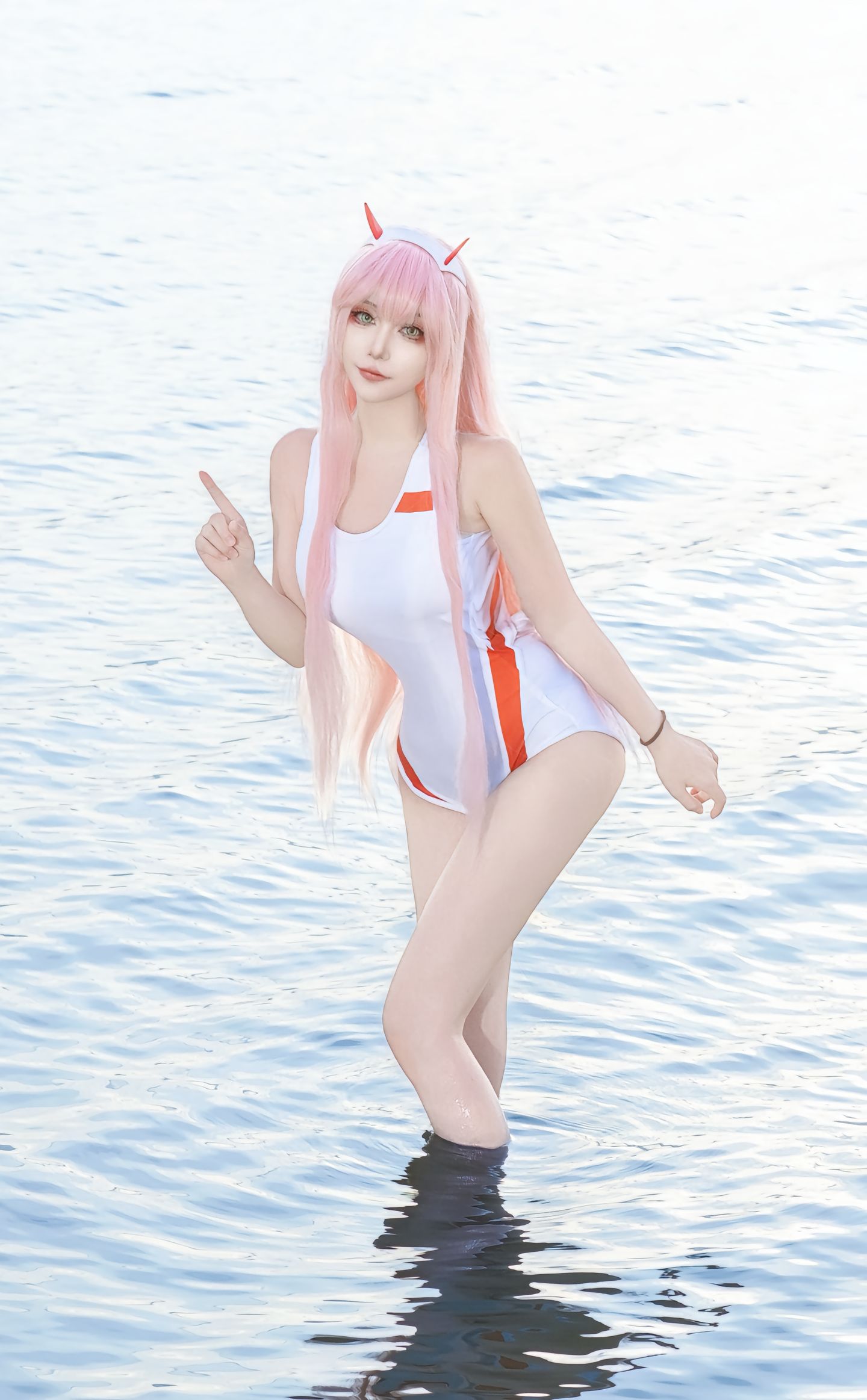 dy@绛南学姐ovo drling 海的那边是什么 cos 二次元 cosplay 02泳装 darlinginthefranxx  第2张