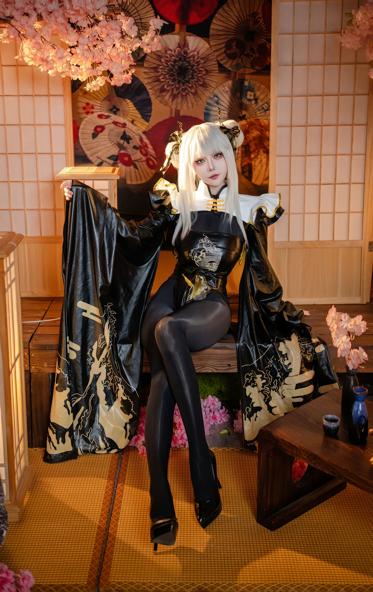 dy@绛南学姐ovo 白兔布兰儿 二次元 一种很新的cosplay cos 胜利女神nikke  第2张