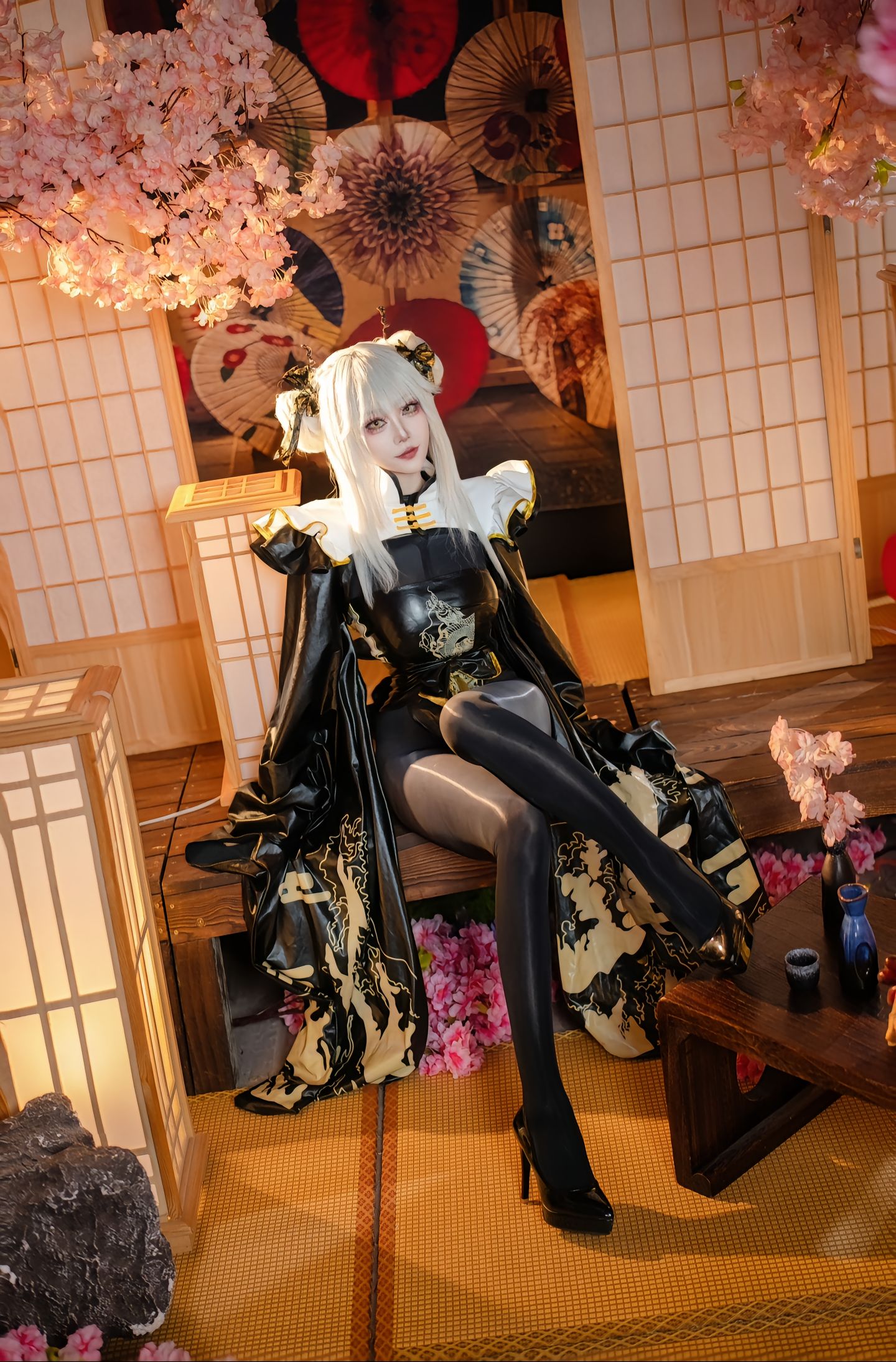 dy@绛南学姐ovo 白兔布兰儿 二次元 一种很新的cosplay cos 胜利女神nikke  第5张