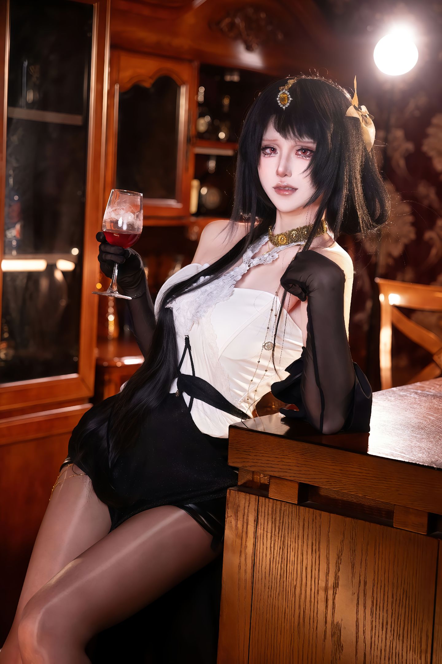 dy@月喑yīn 如约而至了呢 指挥官 cos 镇海 碧蓝航线 御姐 黑丝搭配  第1张