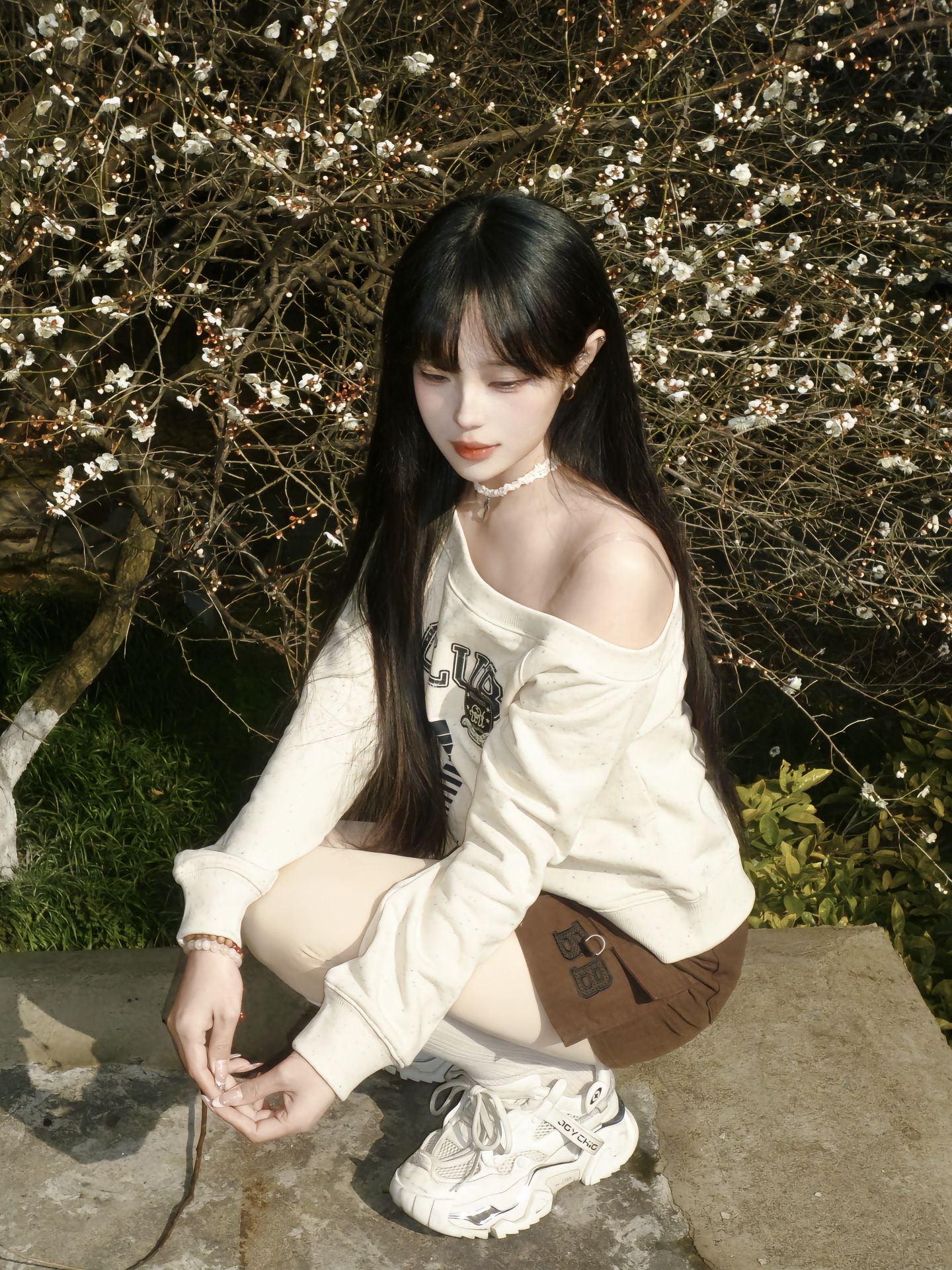 dy@一颗李建勋 你的眼里盛满细碎的月光 清冷感 黑长直 ootd穿搭 今天穿什么 chuu  第2张